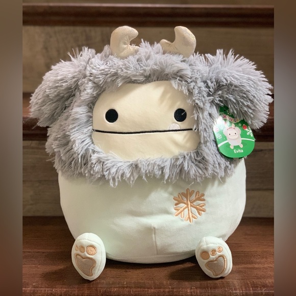 Evita the Bigfoot is a grey Squishmallows Size 12” - NEW - Picture 3 of 7